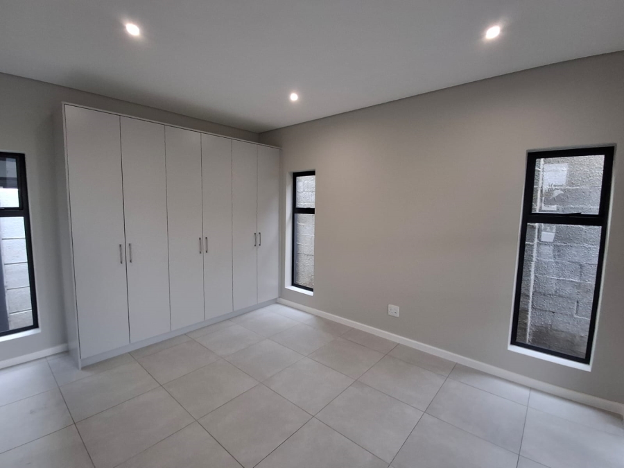 To Let 3 Bedroom Property for Rent in Haasendal Western Cape